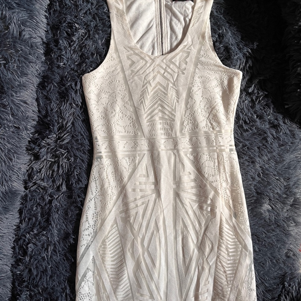 Elegant Cream Sleeveless Dress